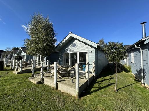 Azure Beach House - Housity