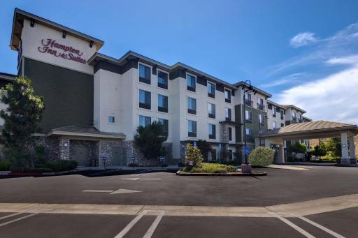 Hampton Inn & Suites San Luis Obispo - Housity