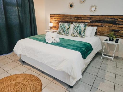 Sea Breeze Manor - Green Unit - Housity
