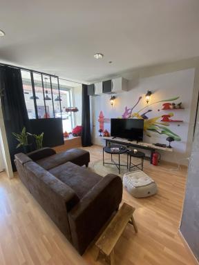 LA MARIEFACTURE - Comme à la Caserne - Housity