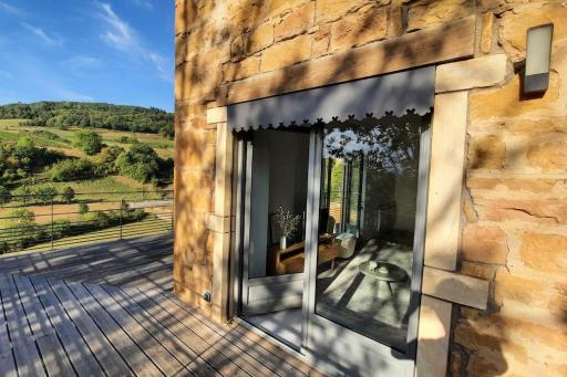 Beaujolais - Maison pierres dorées - Housity