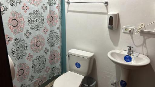 SEVEN DAYS HOTEL B&B - Housity