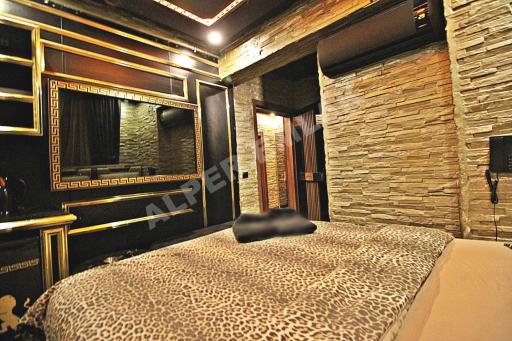 Black House Otel - Housity