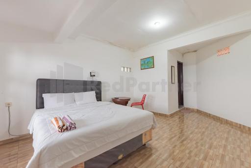 Arion 45 Losmen Cafe and Resto RedPartner - Housity