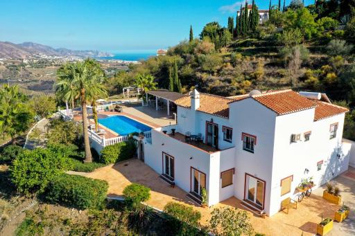 Bed & Breakfast Los-Barquitos - Housity