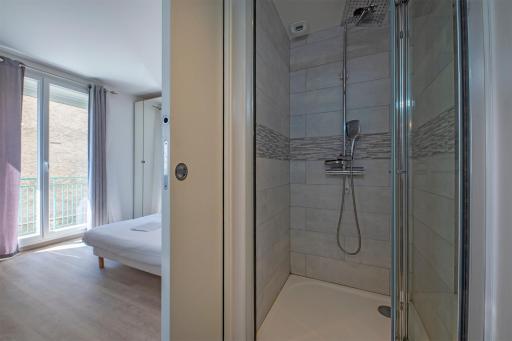Dolmen Adrien 5 - Housity