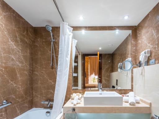 Grand Kadri Hotel - History Marked by Cristal Lebanon - Housity