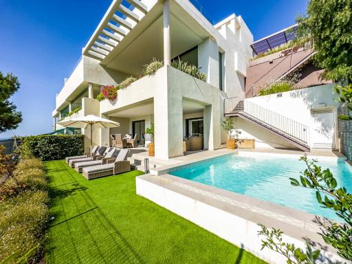 Luxury townhouse with private pool - Housity