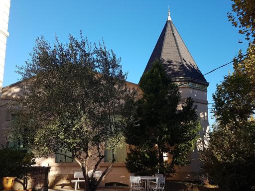 Studio lumineux avec balcon à 50m des Thermes - Animaux acceptés, Wifi, options confort disponibles - FR-1-451-176 - Housity