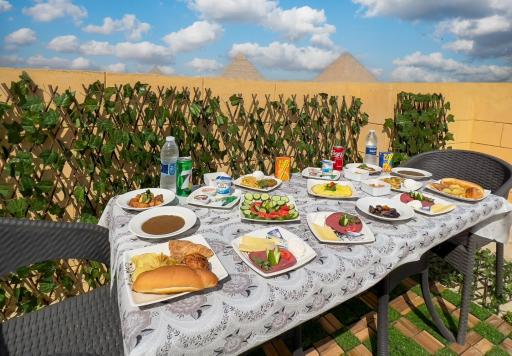 AlaskaPyramidsView - Housity