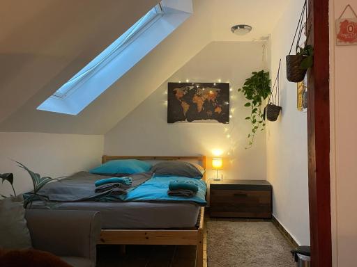 Five Oaks Sky - Housity