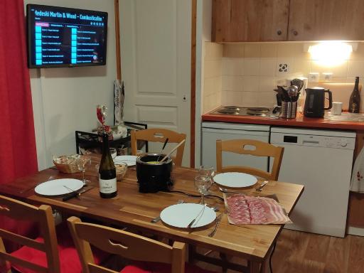 Charmant appartement 30m² proche des pistes, terrasse Ouest, 4 couchages, équipements modernes - FR-1-549-101 - Housity