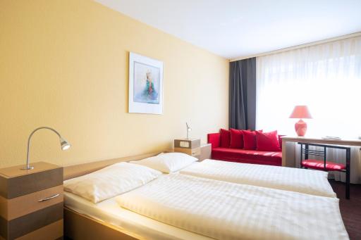 Michel Hotel Hodenhagen Serengeti - Housity