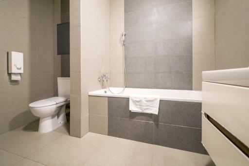 Vesna Convenient Apartment - Housity