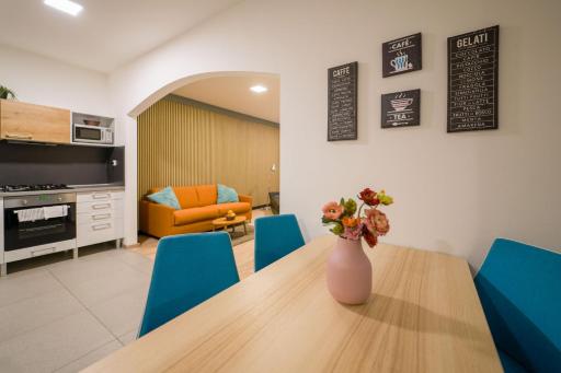Vesna Convenient Apartment - Housity