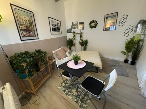 Le Petit Nid - Housity