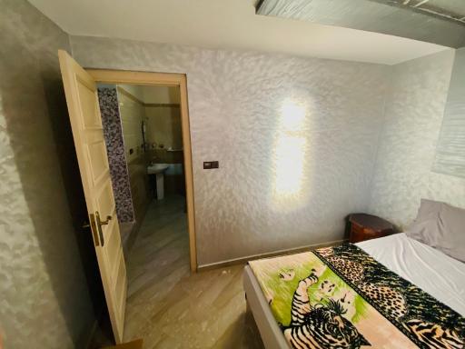Sahrawi Abdo - Housity