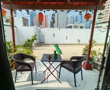 Rooftop Condo Makati - Housity