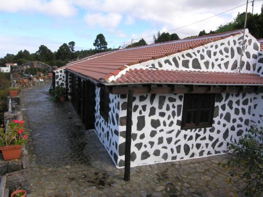 Casa Canaria La Moncloa - Housity