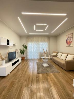 Cenere e Lapilli House - Housity
