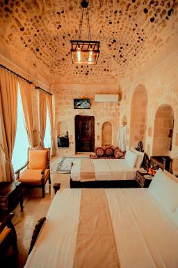 CARRA KONAĞI - Housity