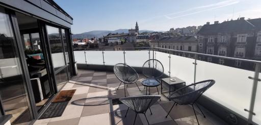 Moon Apartment - Housity