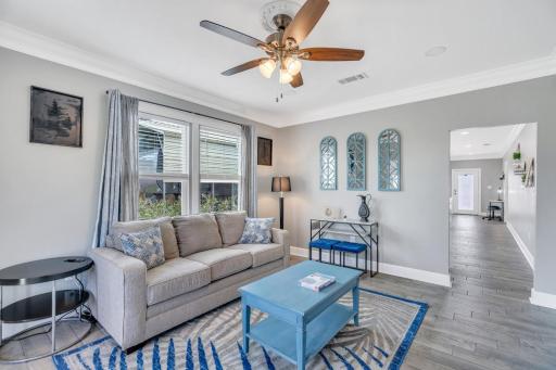 River Cottage near the Airport - Housity