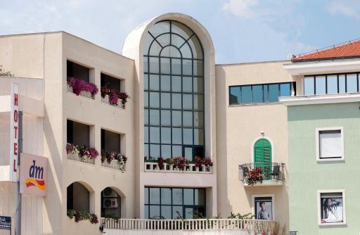 Hotel Bellevue Trogir - Housity
