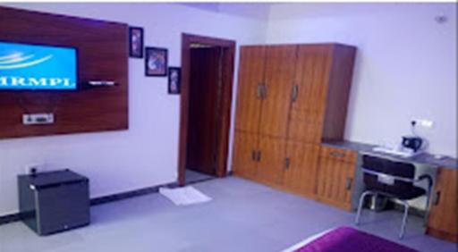 Hotel Ashoka Palace - Housity