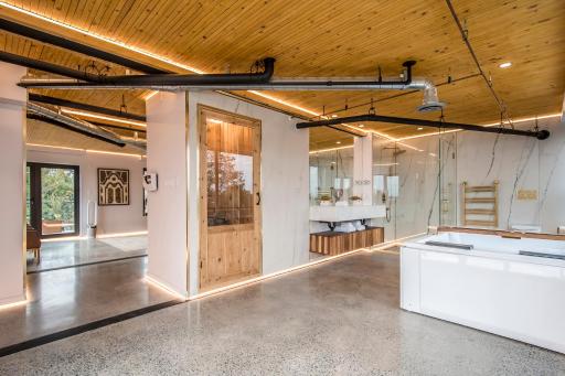 Penthouse - Spa-Inspired Guest Suite, Halifax Rooftop Home - Housity