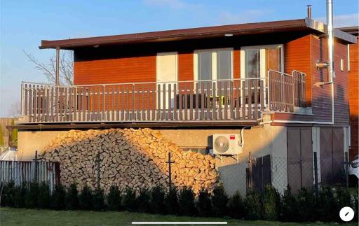 Johnys apartment - Housity