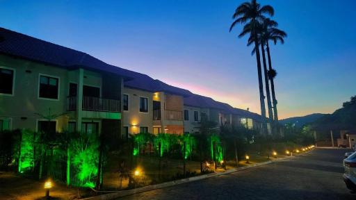Casa Condominio Montserrat Suites & Eco Resort - Housity