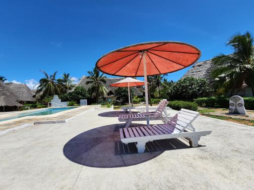 Your Private Beachside Getaway! - Housity