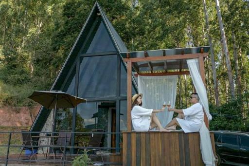 Cabana Raízes: A-Frame com vista para as montanhas - Housity