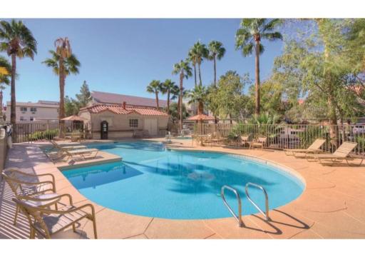 Relax Adobe-Style, Your Deluxe Condo, minutes from the Strip - Special Offer Now! - Housity