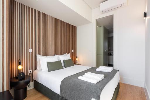 ORM Batalha Apartments - Housity