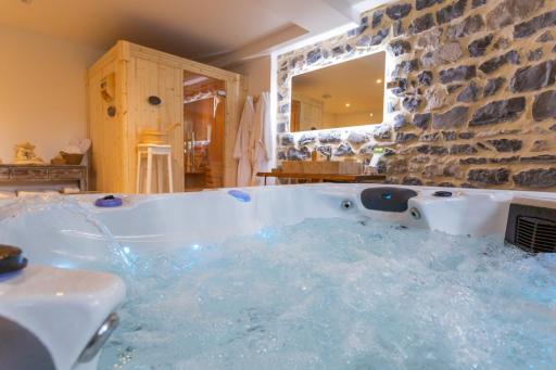 La demeure des sens avec spa et sauna - Housity