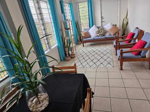 Tanakake Hideaway - Housity
