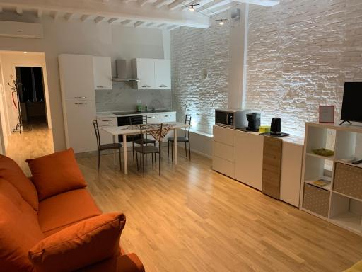 LA PICCOLA MAGIA - Housity