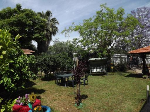 Zimmer In The Garden - Housity