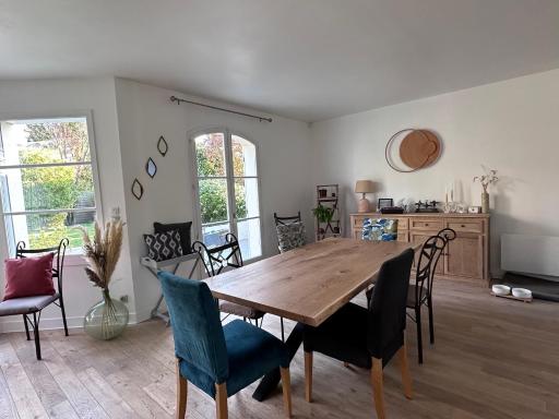Les Persiennes - Housity
