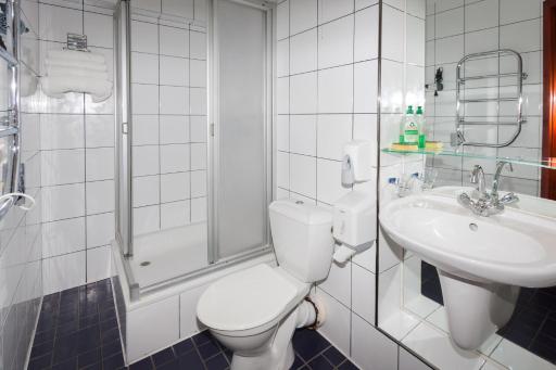 Tauras Center Hotel - Housity