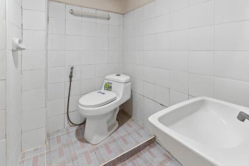 Phu Inn Hotel - Housity