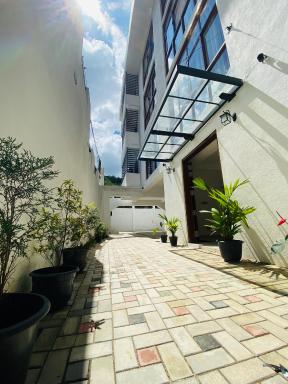 Aurelia inn - Housity