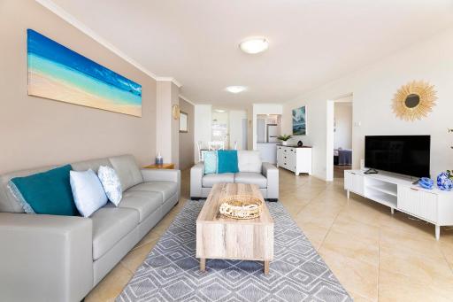 El Sandi Unit 06 - Housity