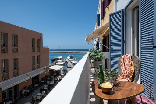 Domi Luxury Apartment by Cura Villas Collection - Housity