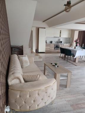 Версай - Housity