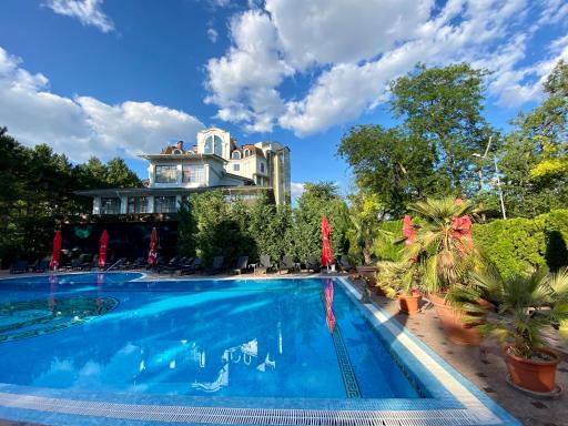 Hotel Royal Park - Housity