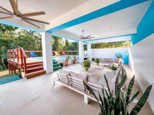Aladdin El Yunque House W/ Pool & Views - Housity
