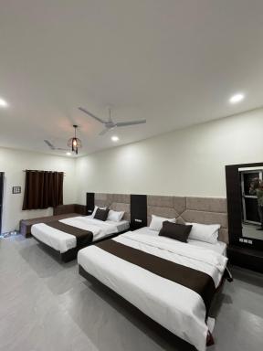 Tekri Farms and Retreat - Housity